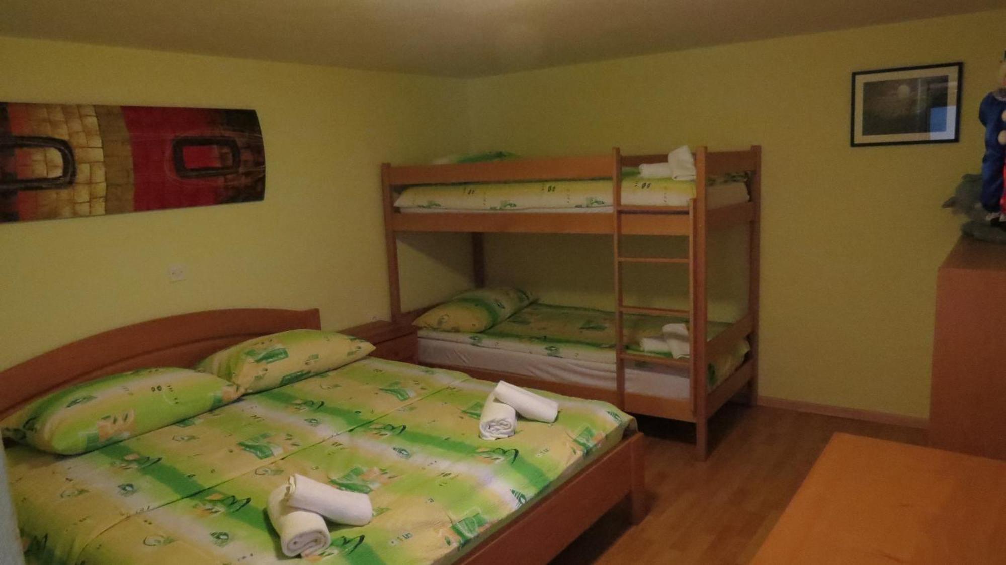 Apartmaji Nena Rocinj Exteriör bild